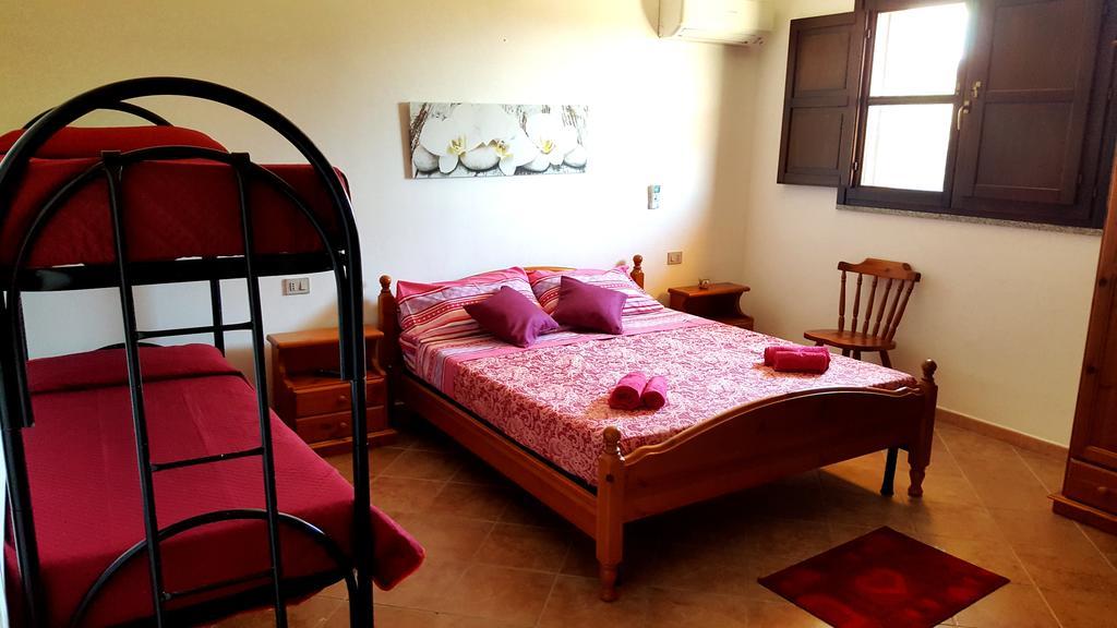 Villa Su Sattisceddu à Uras Extérieur photo